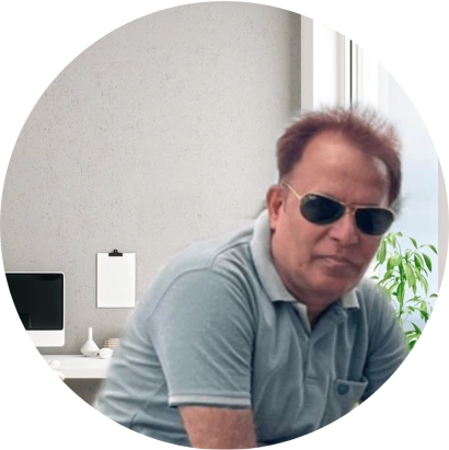 Graphic Designer Qamar Qazi